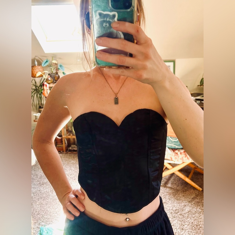 Divided H&M Black Satin Strapless bustier crop top sweetheart neckline sexy